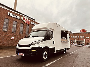 Iveco Daily Food Truck mit neuer Küche